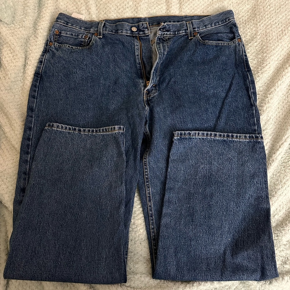 Levi’s 550 men’s straight leg jeans size W42L32